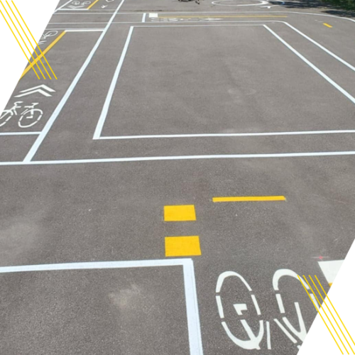 marquage cour d'école pistes cyclables flèches arrêt élèves